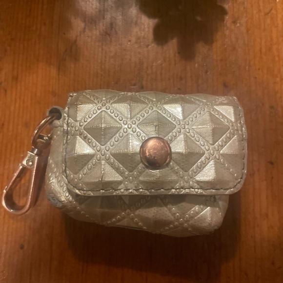 Bandolier air pod cases - Picture 1 of 4